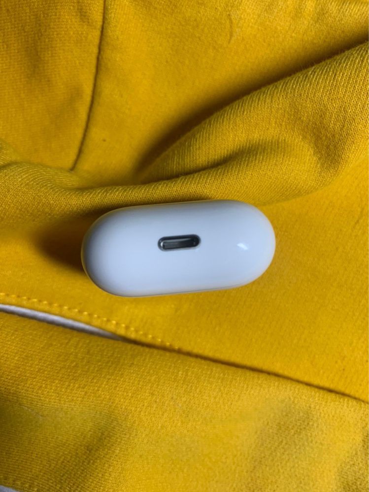 Original Case Airpods 2