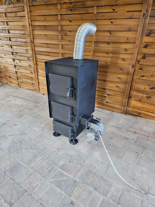 Piec nadmuchowy 15 kW – jak nowy, wentylator 3-stopniowy