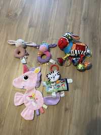 Zestaw 5 zabawek/ grzechotek dla dziecka niemowlaka stan idealny