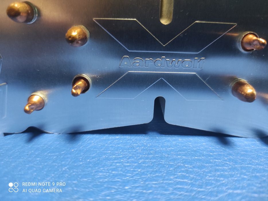 Кулер-радиатор Aardwolf 4 pin RGB