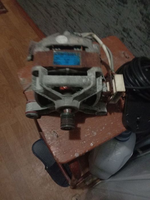 Тарелка на три головки + два тюнериа + кронштейн.