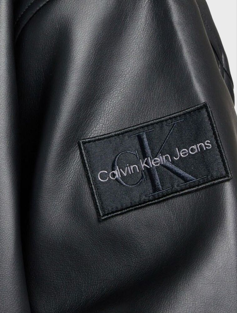 Куртка-бомбер Calvin Klien Оригінал!