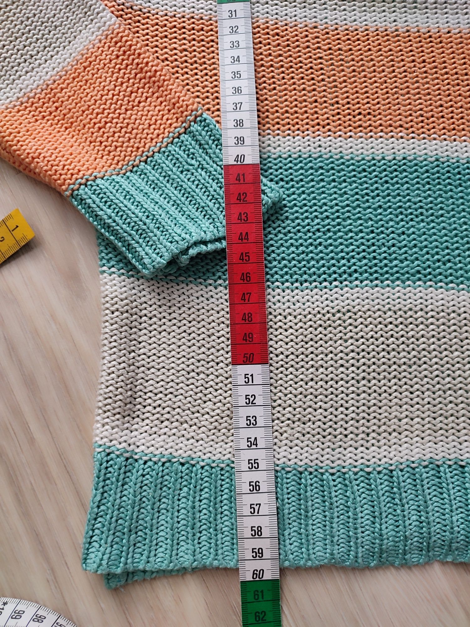 Sweter w paski House rozmiar S-M