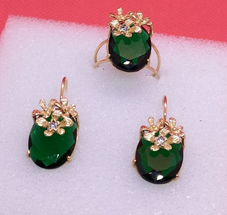 Conjuntos de prata dourada