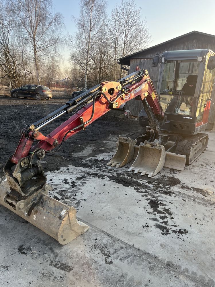 Mini koparka 2,7 t wynajem bez operatora