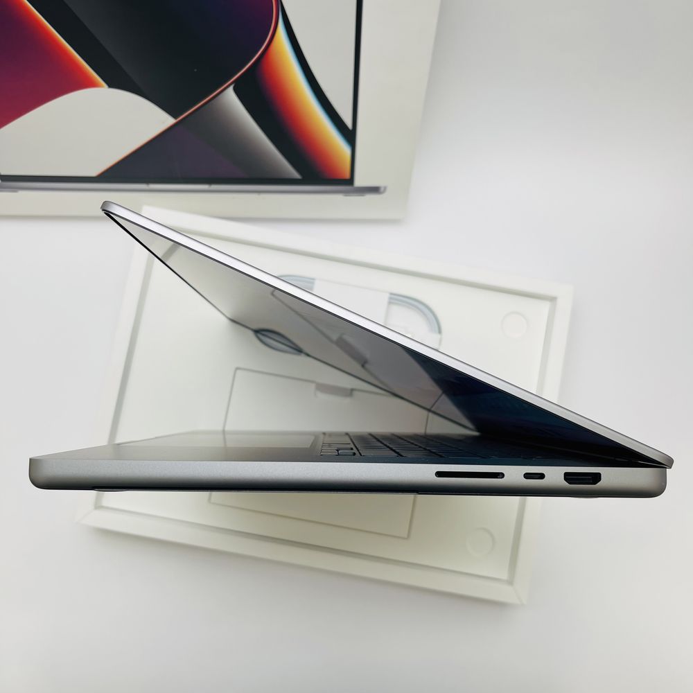 MacBook Pro 16" 2021 M1 Pro Space Gray 16GB 1TB SSD