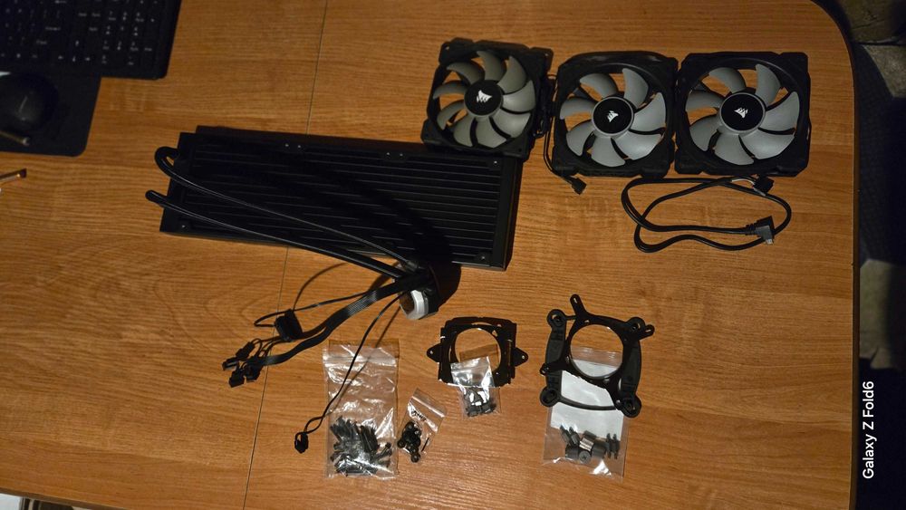 Chłodzenie Wodne procesora Corsair H150i Pro Rgb 360mm
