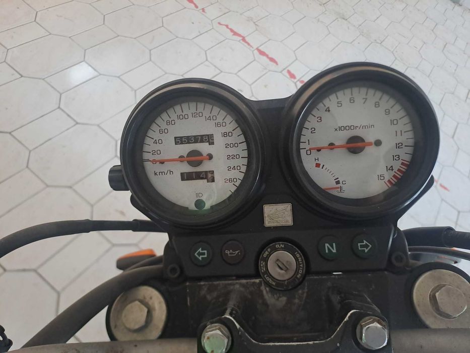 Vende hornet 600