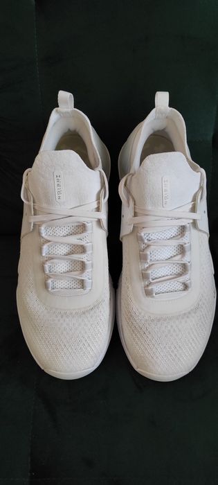 Under Armour UA TriBase Reign 4 Pro Reflect rozmiar 44 (28 cm)