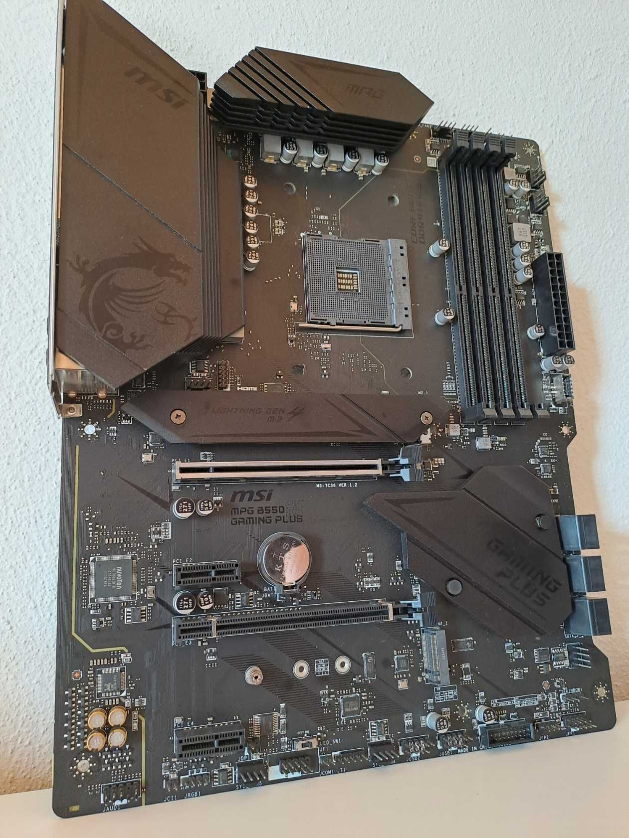 Motherboard MSI MPG B550 Gaming Plus para socket AM4