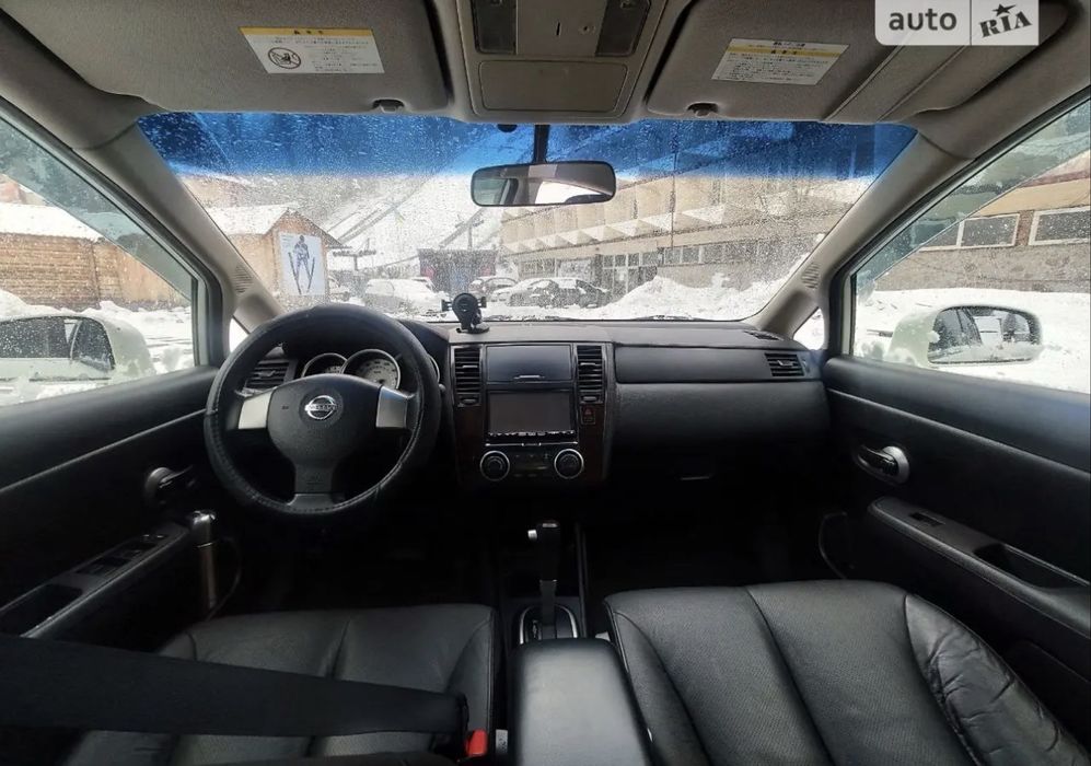 Nissan TIIDA Axis Autech 2010 р. Повна комплектація