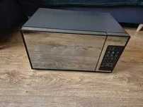 Samsung GE83X-P kuchenka mikrofalowa