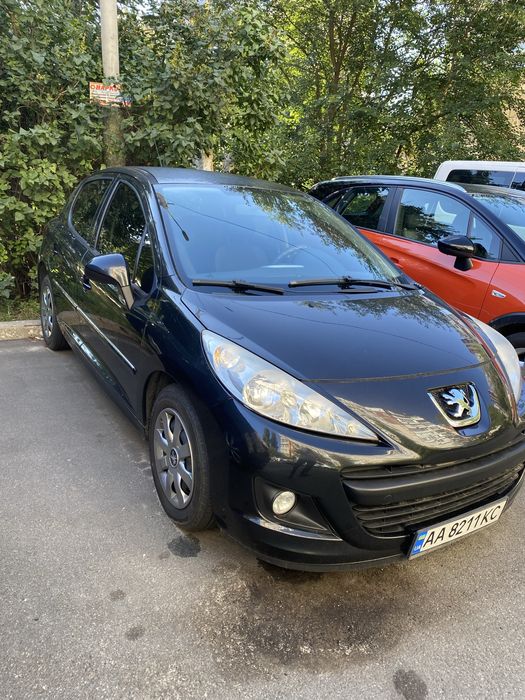 Продам автомобіль Peugeot 207, 2011р. Пробіг 192 тис.км.