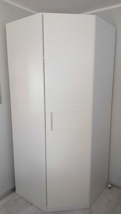 Szafa narożna wysokość 219 cm
