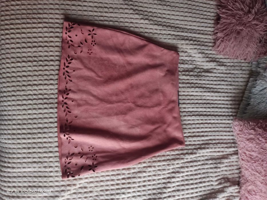 Spódniczka zamszowa zgaszony brudny róż rozm 36 S Primark ażurowy dół