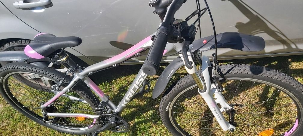 Kross Lea 2.0 rama aluminiowa XS i koła 27,5" nowe opony.