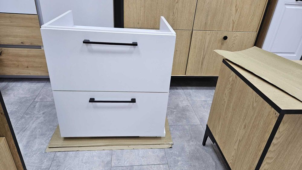 Тумби  під умивальник в ванну кімнату