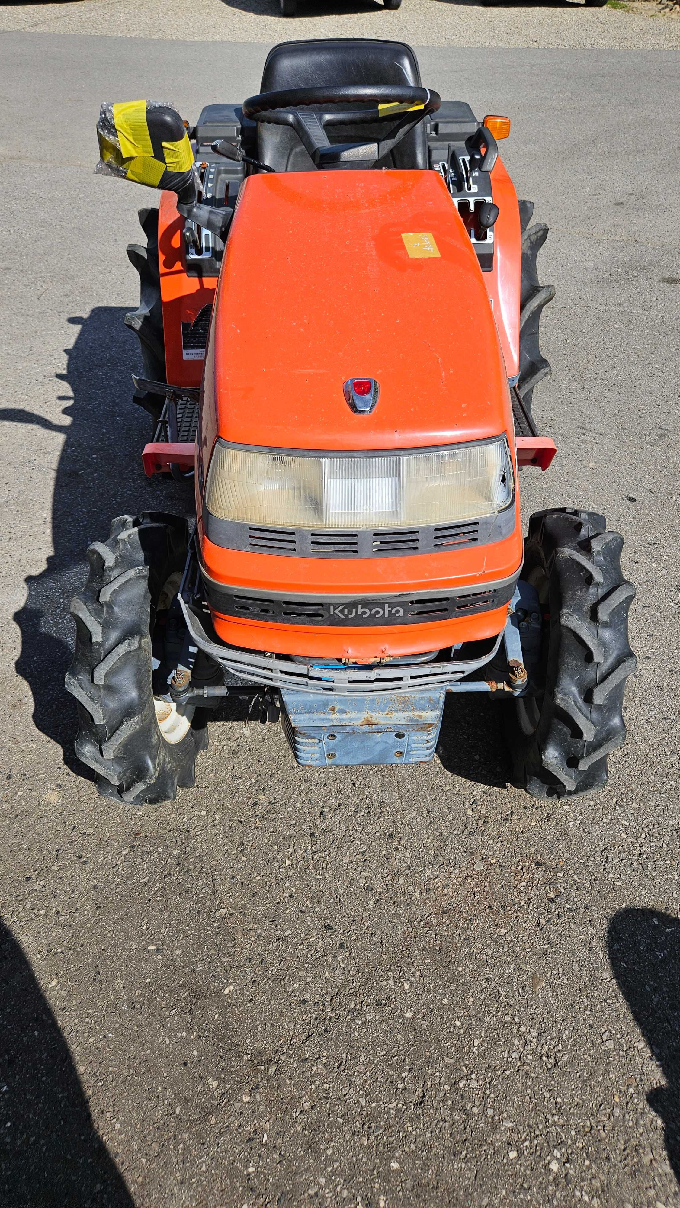 Traktor Kubota AstePal A14