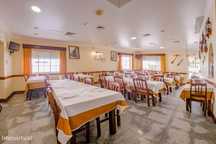Restaurante e café em funcionamento c/ habitação em Gáfete - Alto Alen