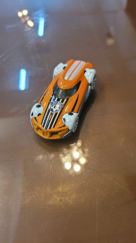 Hot Wheels bdd12car