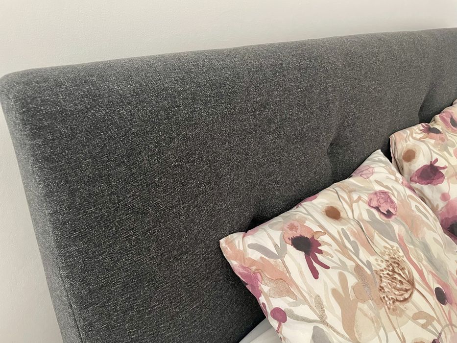 Cama de casal com colchão