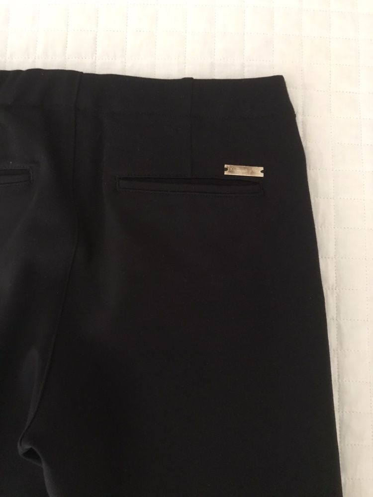 Calças pretas da Massimo Dutti para menina 11/12