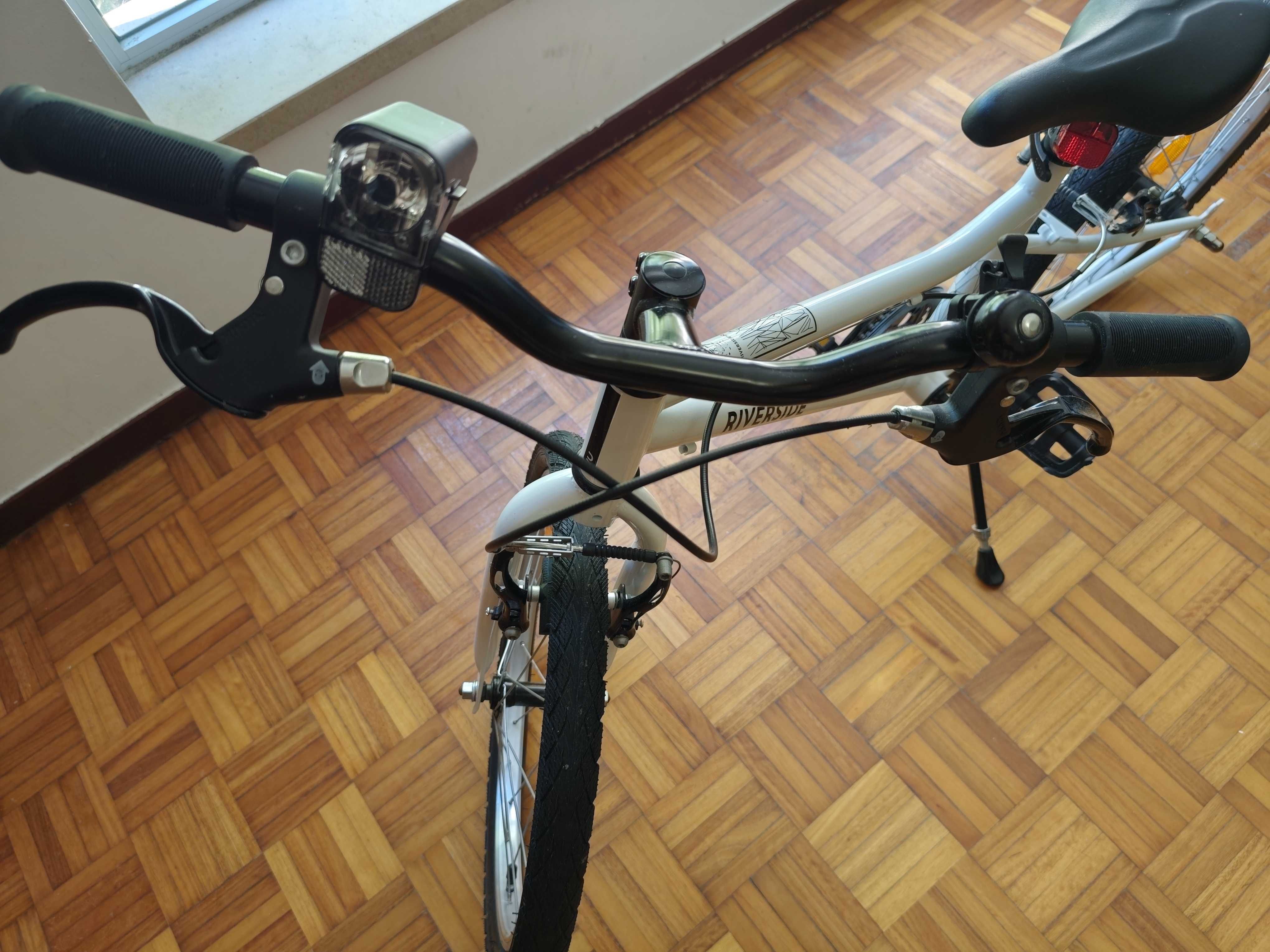 Bicicleta Riverside 20'' para crianças dos 6 aos 9 anos + capacete