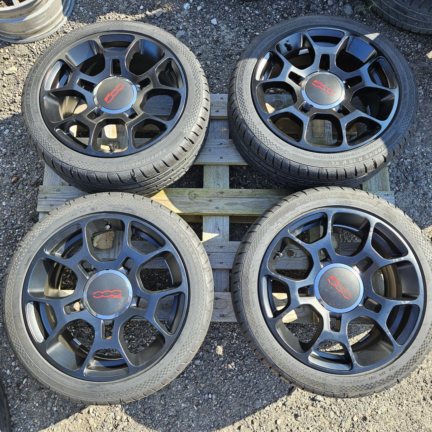 Koła letnie 195/45/16 Fiat 500 Panda 4x98 Nowe opony 2021r ET35