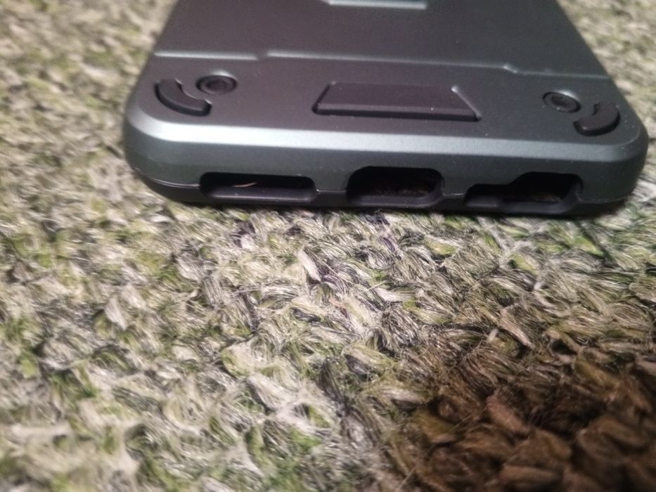 Продам чохли на телефон