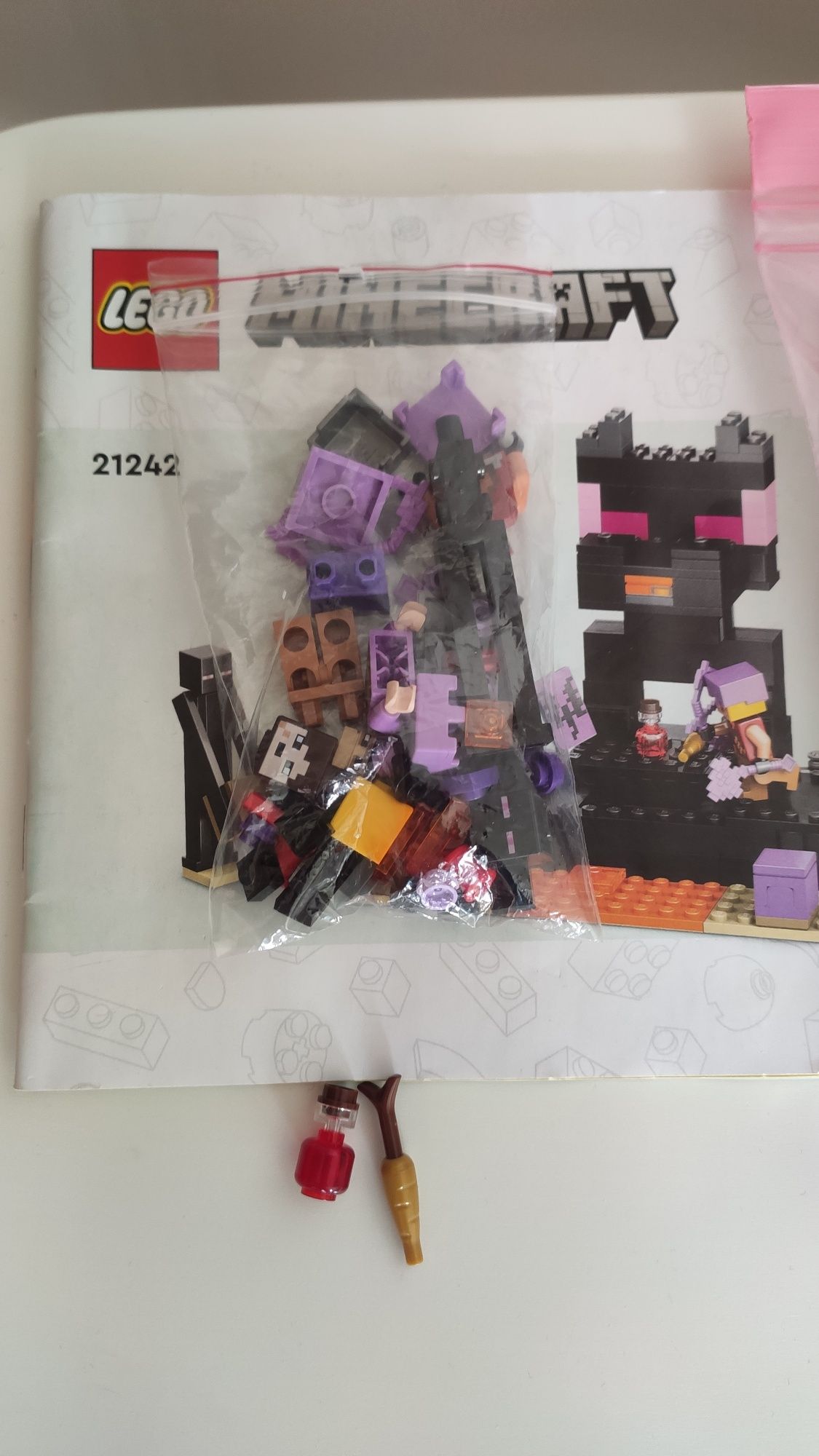 Klocki LEGO Minecraft 21242 Arena Endu kompletne