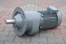 Motoreduktor kołnierzowy 7.5kw. 160obr./min.. SEW-Eurodrive