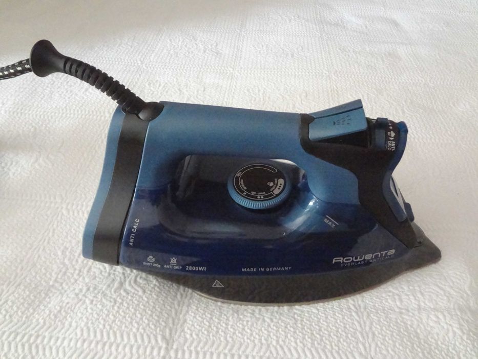 Ferro de engomar Rowenta Everlast DW7120 D1