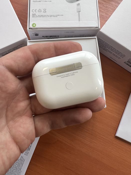 Airpods pro 2,шумоподавl ux якість 1:1 бездротові навушники