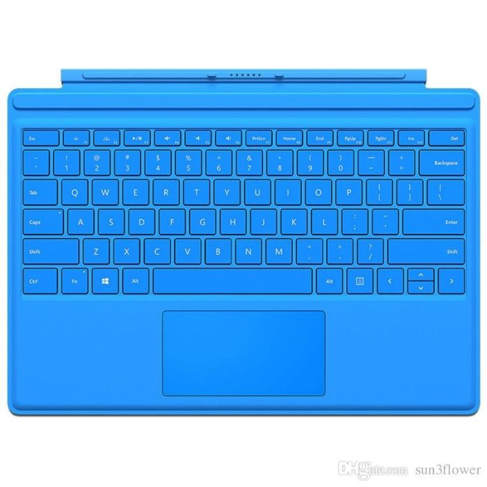 Microsoft Surface 3 Pro 8GB 256ГБ ssd cpu I5 4300U на 2,5МГц без стила