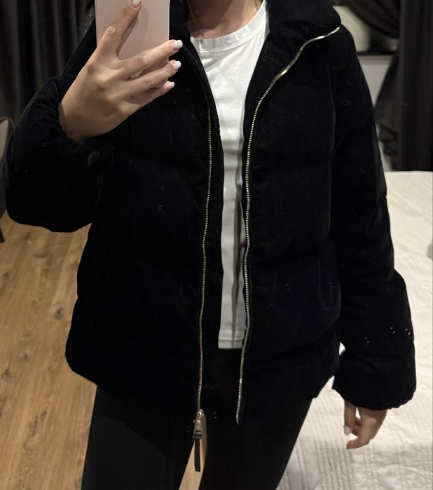 Зимова велюррва куртка Massimo Dutti