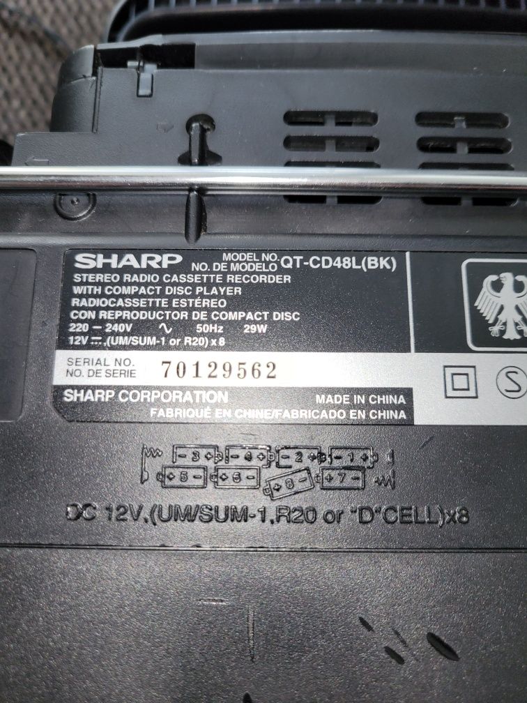 Radiomagnetofon CD Kaseta SHARP QT-CD48/ 29 W