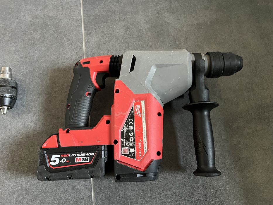 Безщітковий Акум.перфоратор Milwaukee M18 FHX