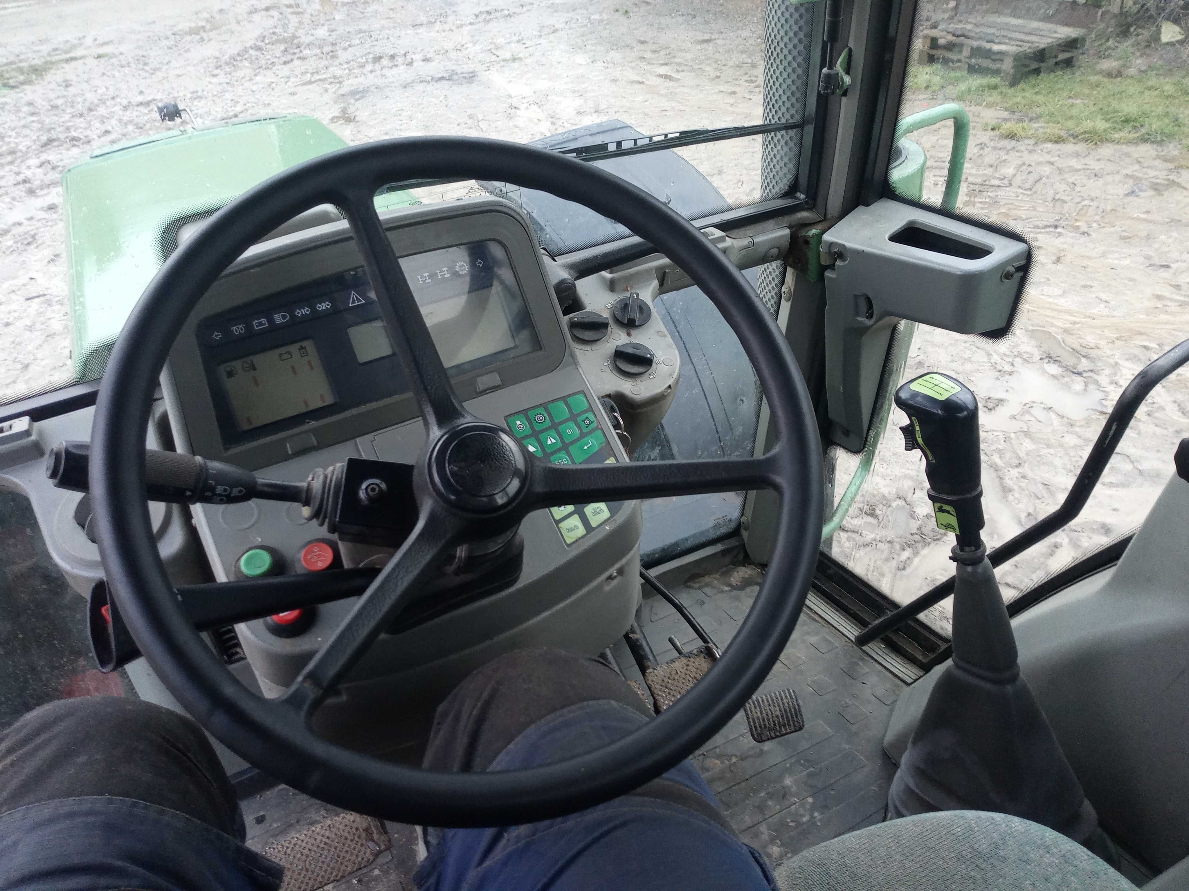 Fendt favorit 818