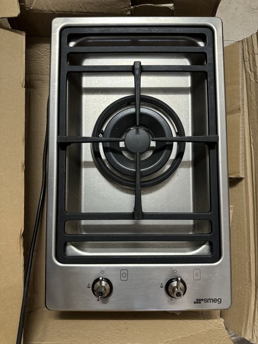 Placa Gás Smeg PGF31G/1 Gás Natural 31cm ( NOVA)