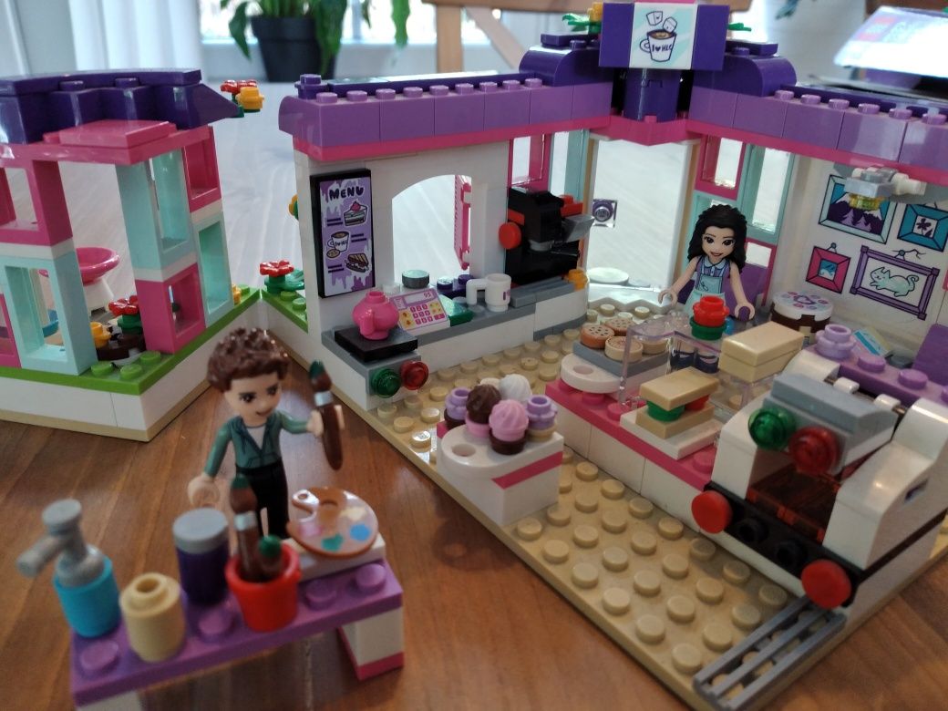 LEGO Friends 41336 kawiarnia artystyczna