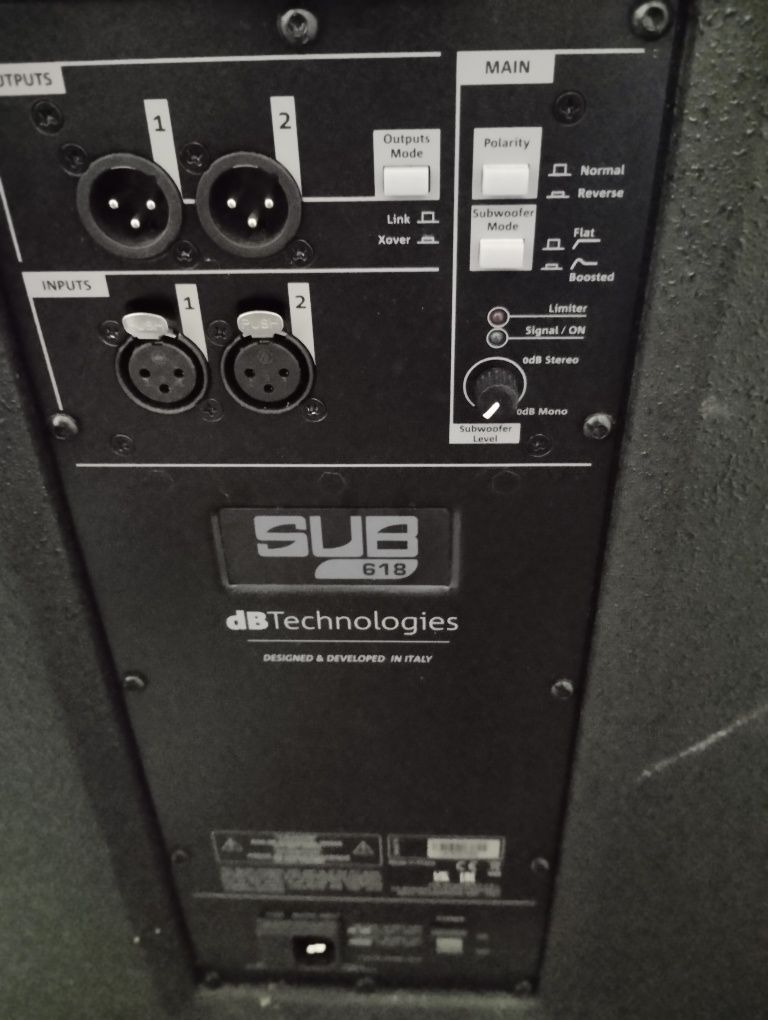 Subwoofer aktywny db technologies  sub 618