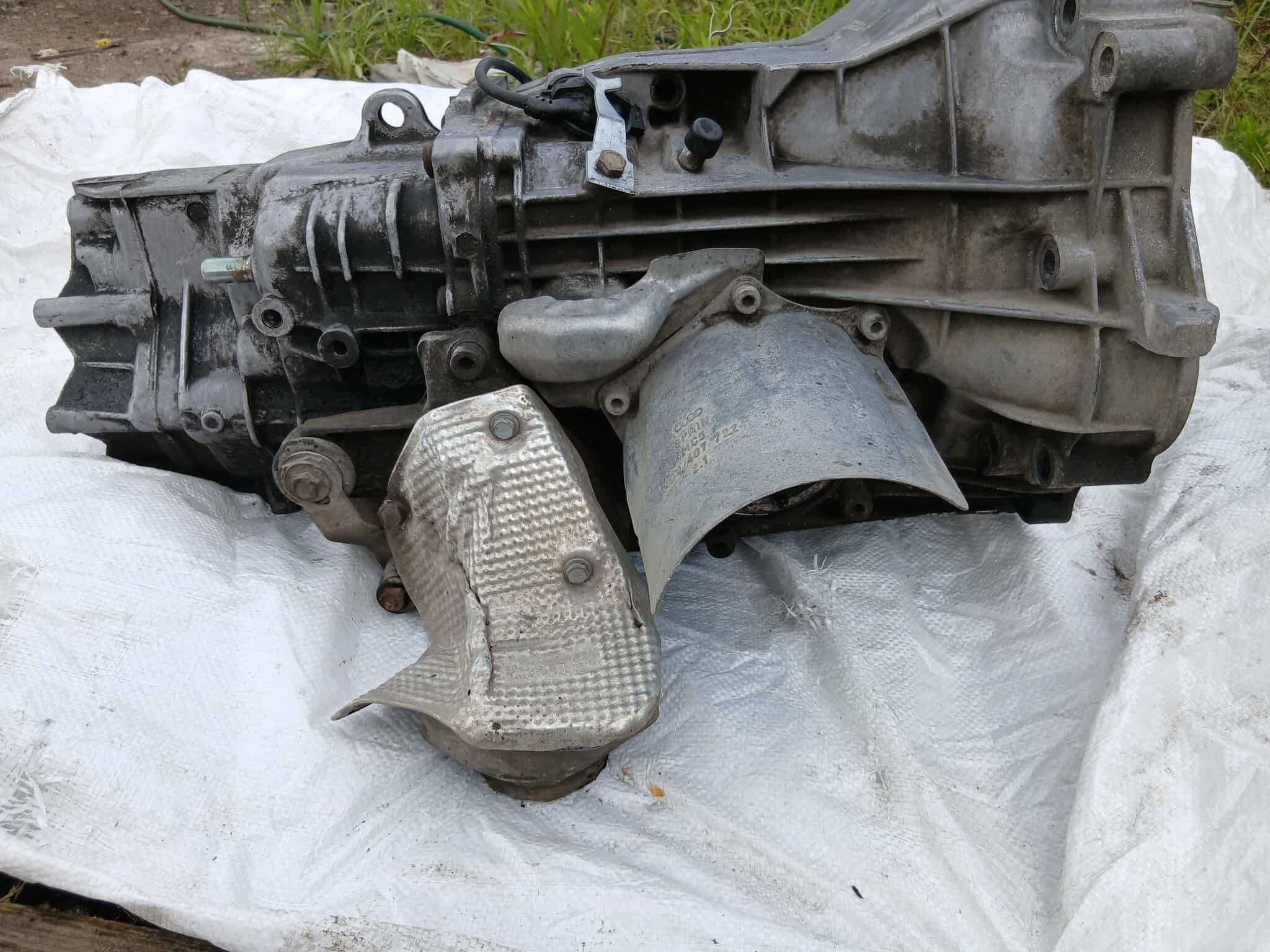 Коробка передач КПП Audi a4,a6 vw passat b5 1.8turbo