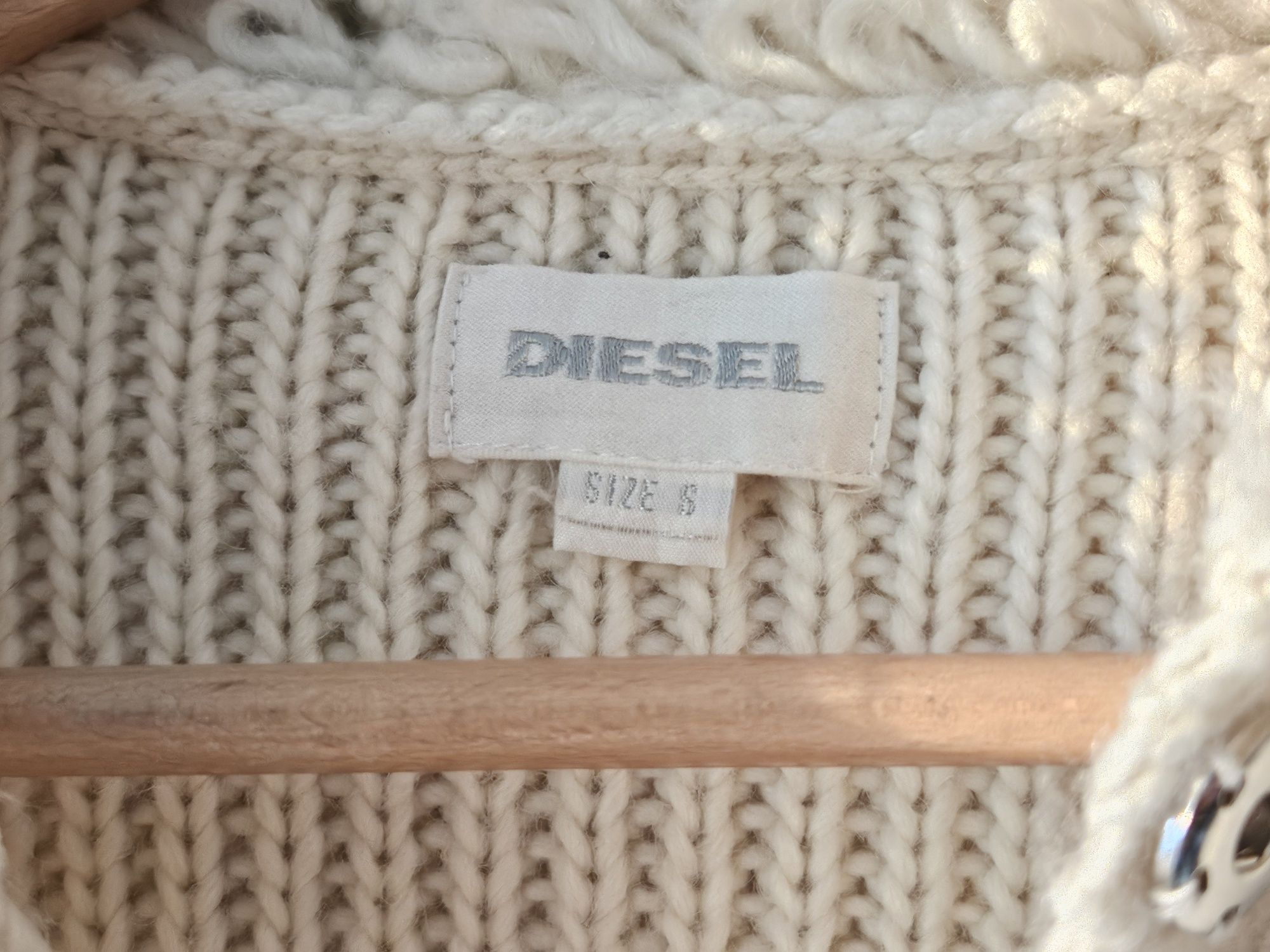 Diesel sweter z wełną rozmiar S