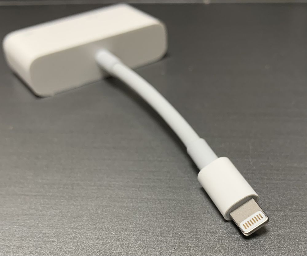 Переходник с iPhone на монітор,проектор Lightning to VGA adapter A1439