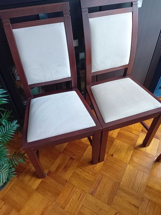 Stół drewniany rozkładany