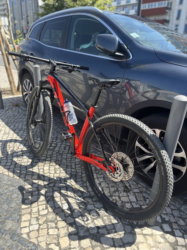 Trek X-Caliber 9.5 (2024) – M/L – Hardtail