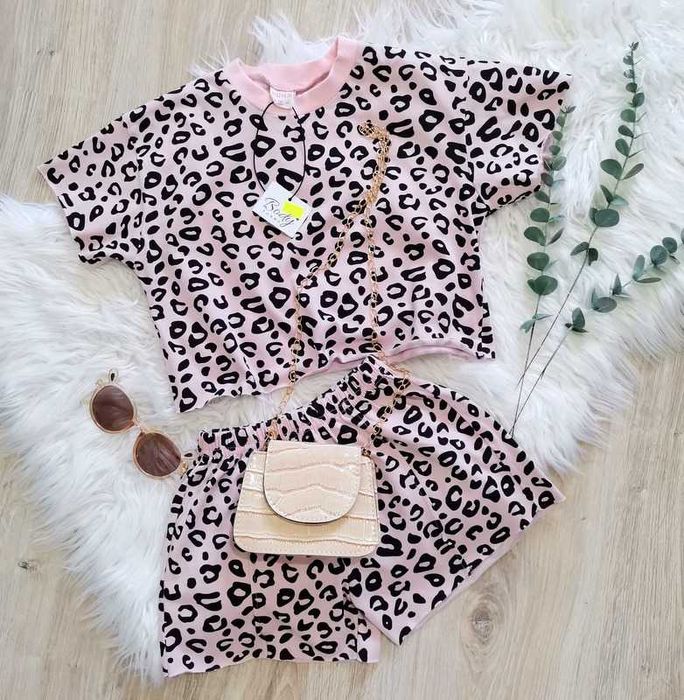 NOWY komplet szorty t-shirt oversize panterka 110cm 116cm 5-6 lat