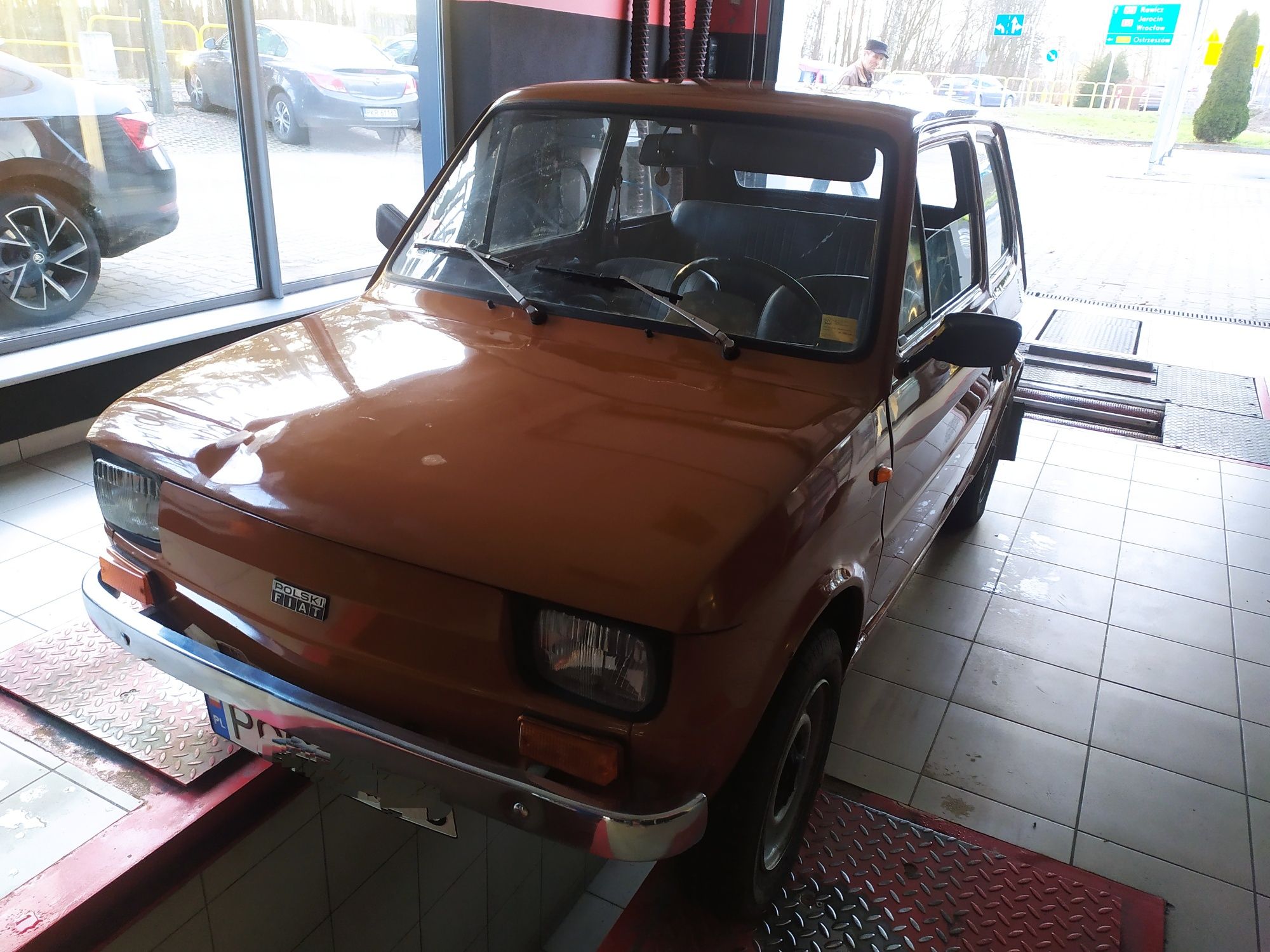 Fiat 126p.Pelen orginal.40lat w jednych rękach.