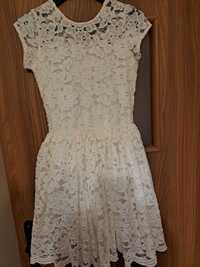 Sukienka rozmiar 140