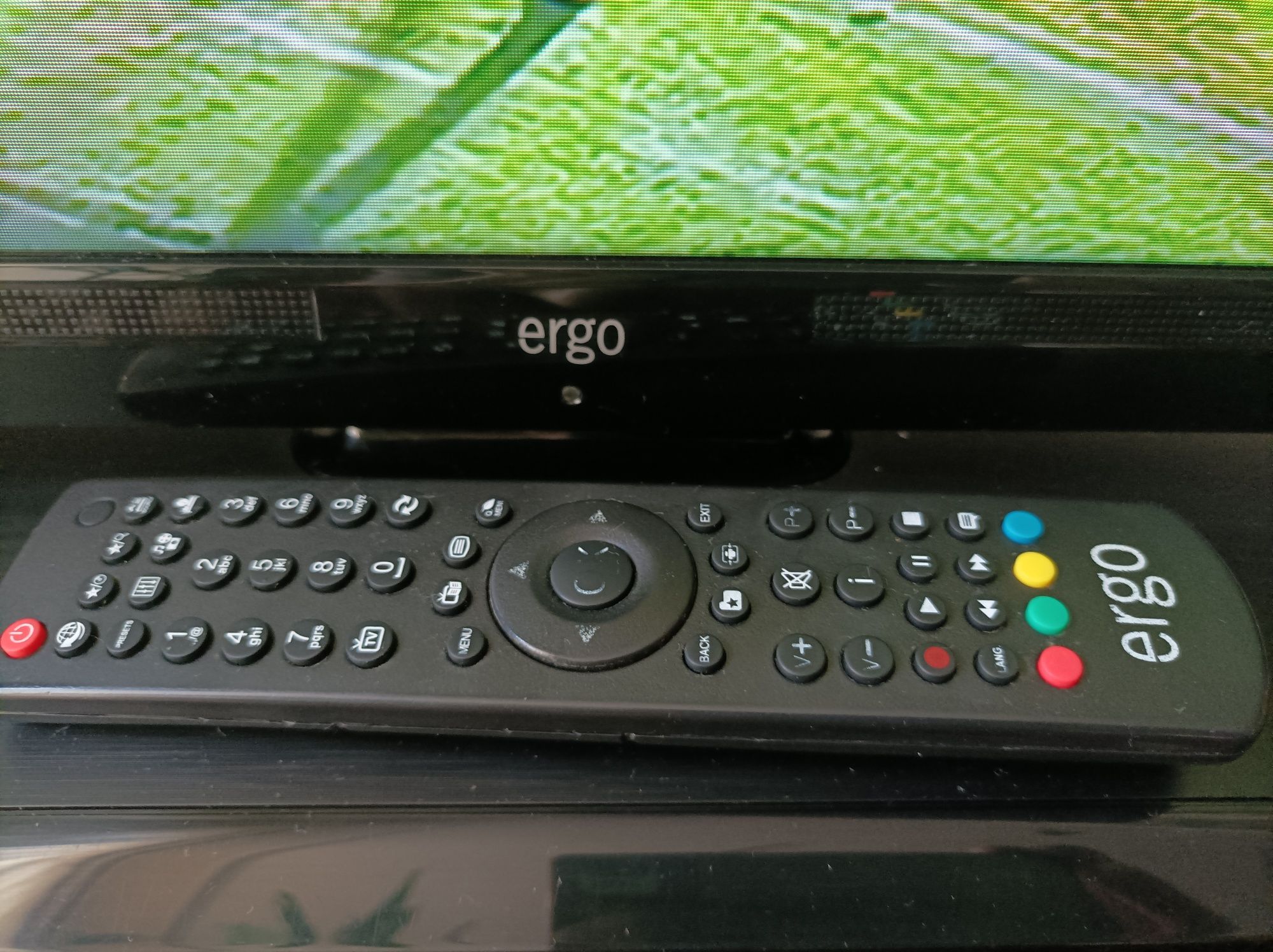 Телевізор Ergo 32 дюйми
